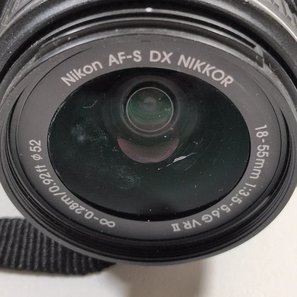 Nikon D3300 Digital SLR Camera Black 18-55mm VR II Lens Kit Bundle 24.2MP